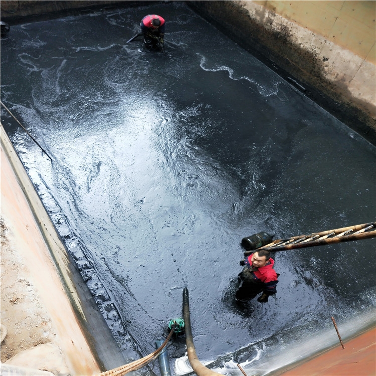 米泉废水池清理